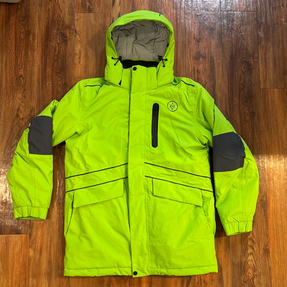 Very warm parka with removable puffy vest